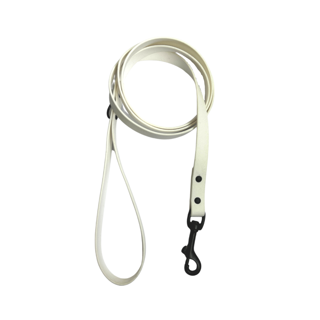 Biothane leash 5/8" white